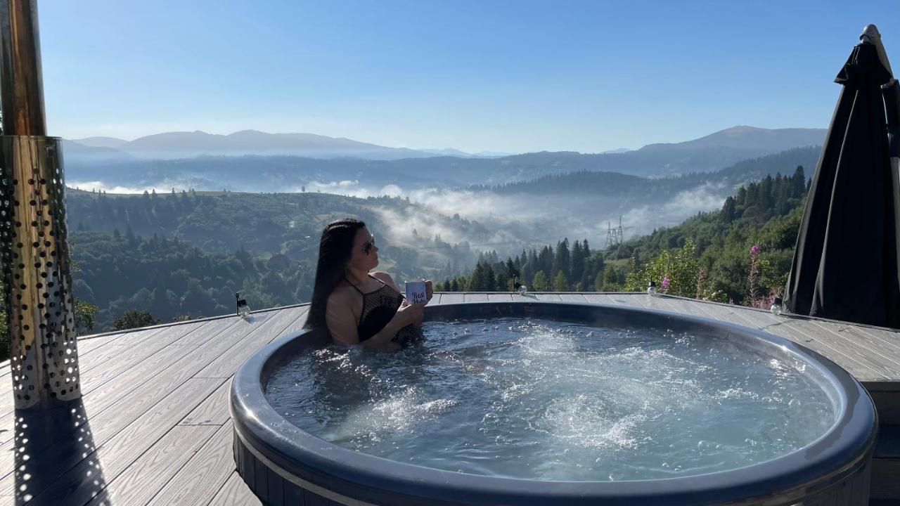 Rest Hub Шале *